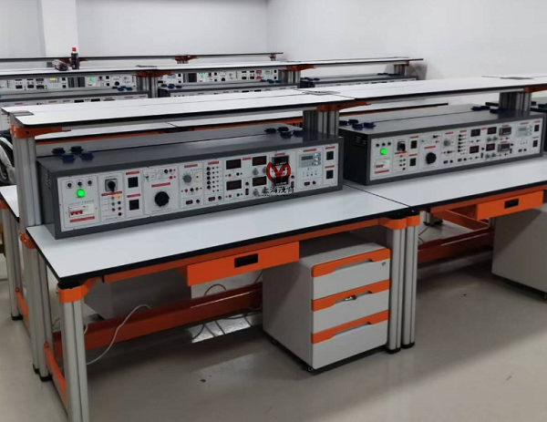 电子技术综合实训装置